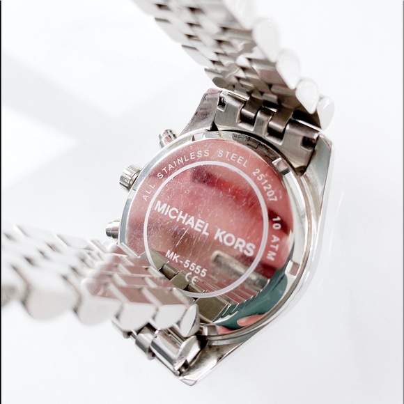 Michael Kors Watch - Picture 4 of 5